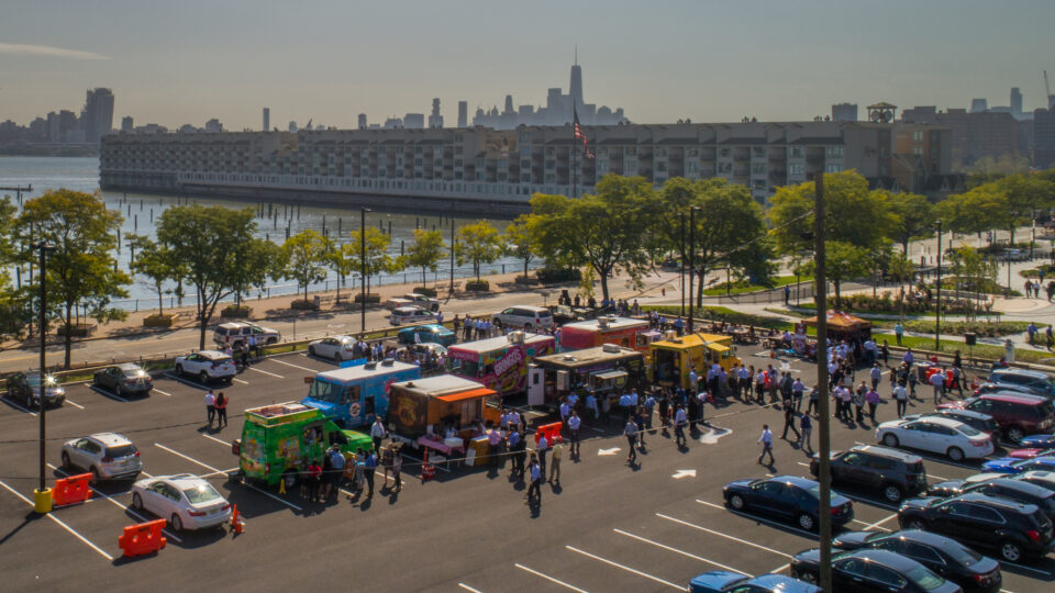  | Home | Food Trucks on the Move